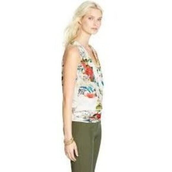 White House Black Market Sleeveless Tropical Floral Surplice Shell Top Medium - Picture 2 of 6